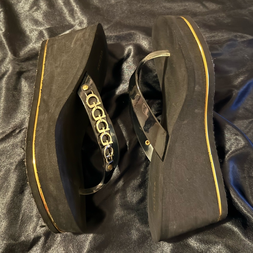 GUESS Platform Women’s Sandals